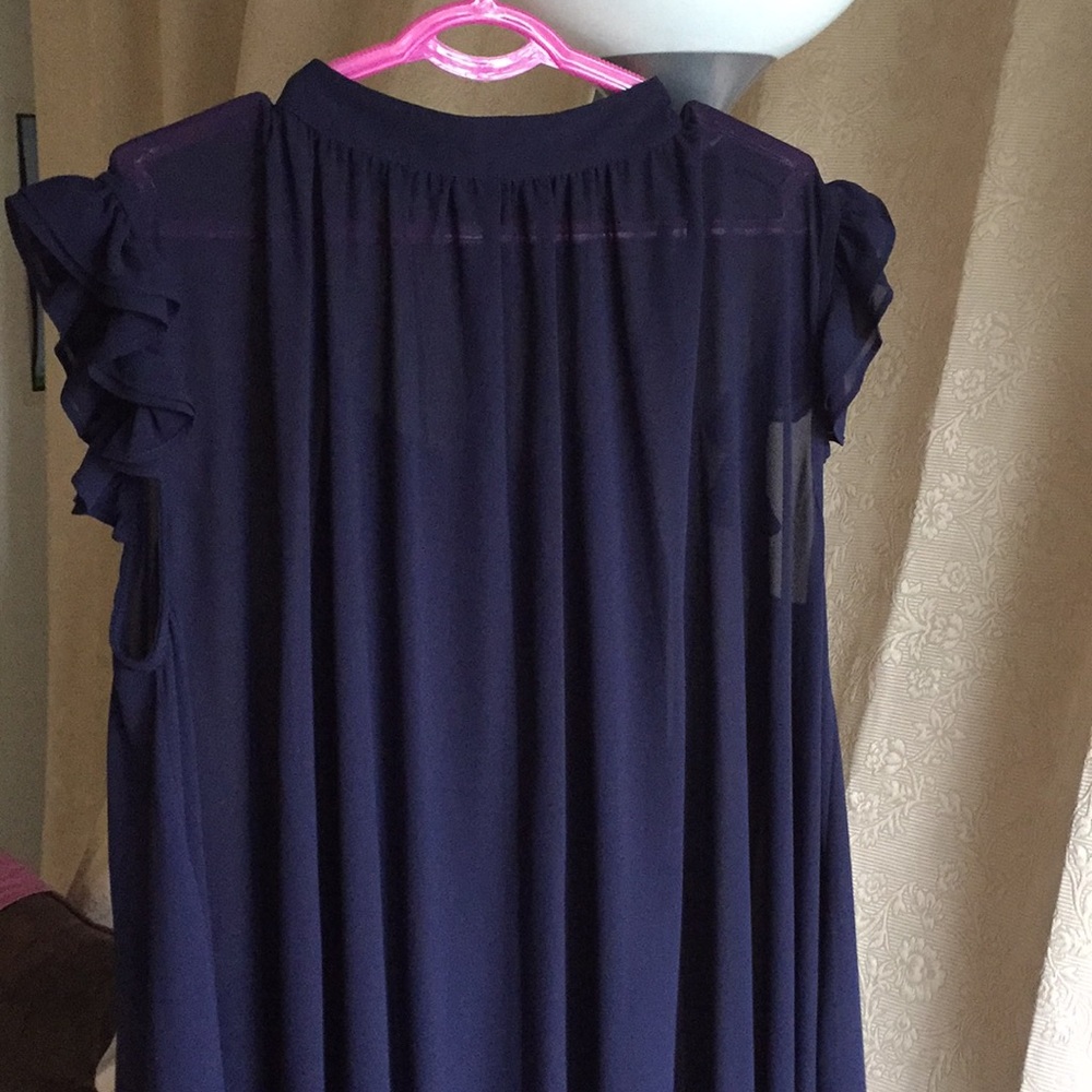 Dress - Picture 3 of 4